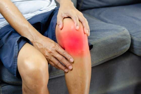 How to improve knee mobility at home